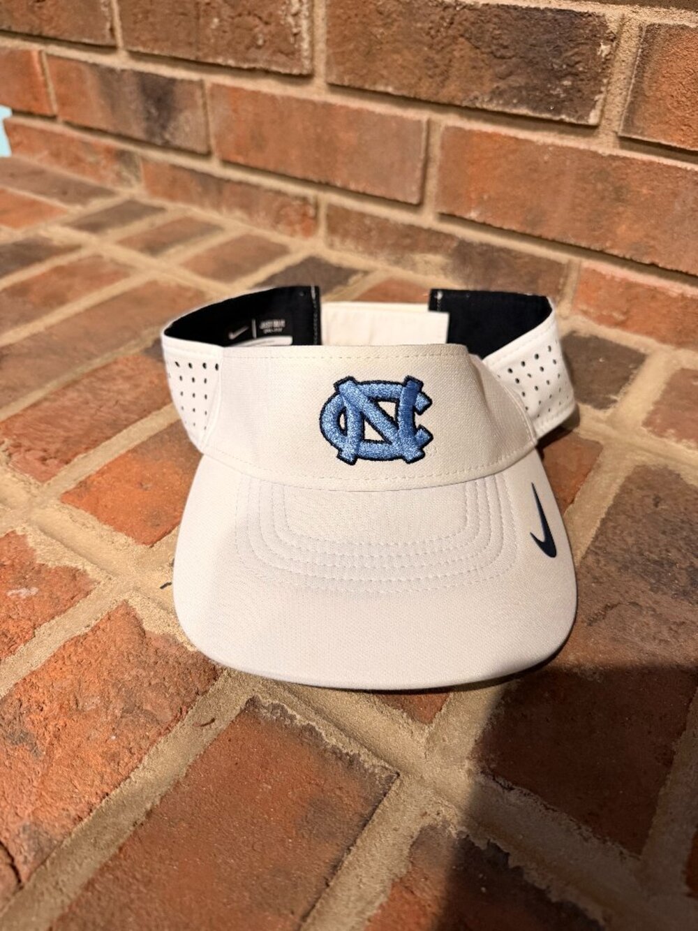 Carolina Tar Heels Nike Visor